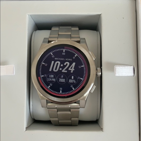 Michael Kors Smart Watch Classic Silver